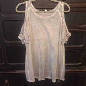 Cold shoulder top
